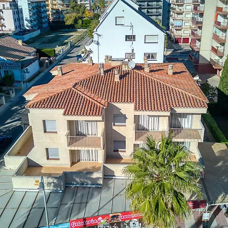 Mismar-2 By Interhome Roses