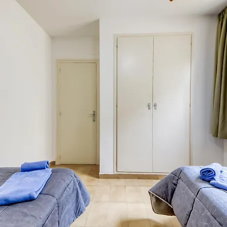 Mismar-2 By Interhome * Roses